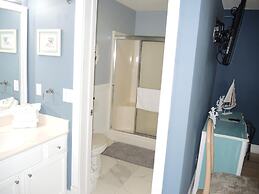 208l Home by Redawning