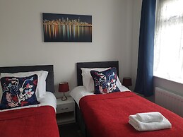 Remarkable 3-bed House in Ipswich