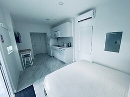 The Marlin Beachside