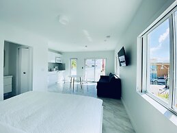 The Marlin Beachside