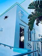 The Marlin Beachside