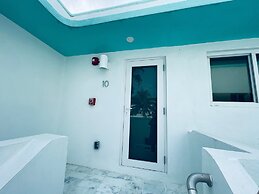 The Marlin Beachside