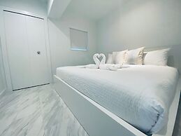 The Marlin Beachside