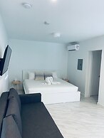 The Marlin Beachside