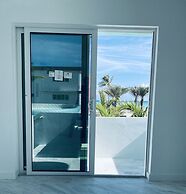 The Marlin Beachside