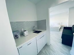 The Marlin Beachside