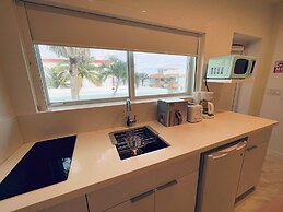 The Marlin Beachside