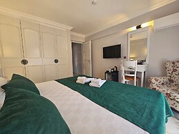 B&B Boutique Hotel