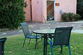 Mandara - Country Lodging