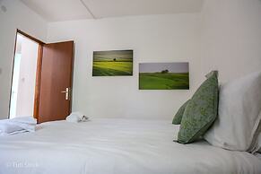 Mandara - Country Lodging