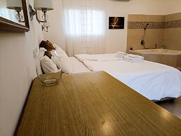 Mandara - Country Lodging