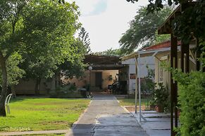 Mandara - Country Lodging