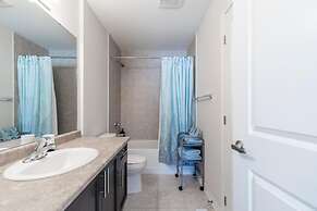 Lakeshore 3BR 2 5BA Townhome 1 min to the Beach