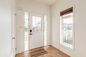 Unique Townhome Private HOT TUB Gym Sauna BBQ Playground Garage