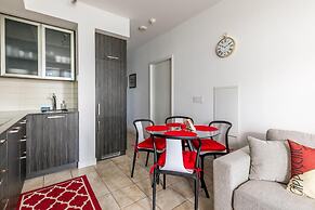 Classy 1 Bedroom Condo on 32 Floor in Downtown