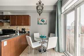 Luxury 3BR 2 5BA Townhome Private HOT TUB GYM BBQ Sauna