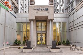 Luxury 3BR 2 5BA Townhome Private HOT TUB GYM BBQ Sauna