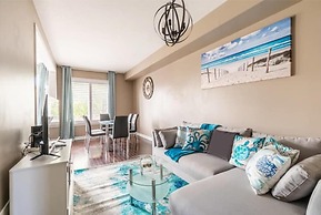 Luxury 3BR 2 5BA Townhome Private HOT TUB GYM BBQ Sauna