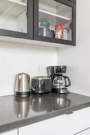 Bee s Loft Free Parking Gym