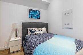 2BR 2 Storey Loft Free Parking Gym