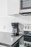 2BR 2 Storey Loft Free Parking Gym