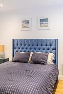 2BR 2 Storey Loft Free Parking Gym