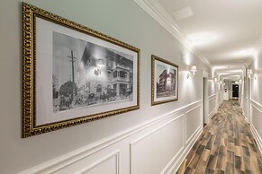 Iconic Rideau 1Bd Unit Balcony Free Parking 1