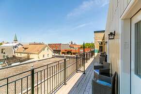 Iconic Rideau 1Bd Unit Balcony Free Parking 1