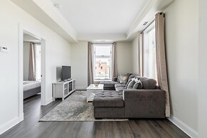 Rideau 2Br Signature Apartment Free Parking