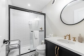 Heritage Rideau 2Br Apartment Free Parking