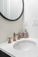 Rideau King 1Br Apartment Free Parking