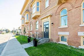 Luxury Rideau Apartments 2bdp6nobalcony1queen2twin