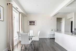 Luxury Rideau Apartments 2bdp6nobalcony1queen2twin