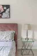 Modern 3BR House Steps to the Beach