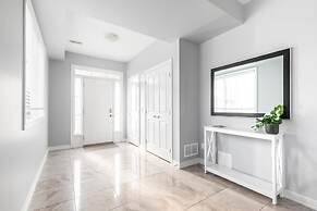 Modern 3BR House Steps to the Beach