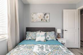 Modern 3BR House Steps to the Beach