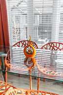 Modern 3BR House Steps to the Beach