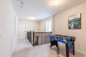 Modern 3BR House Steps to the Beach