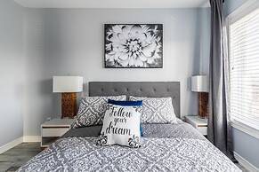 Modern 3BR House Steps to the Beach