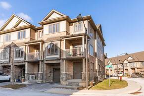 Modern 3BR House Steps to the Beach