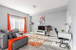 Modern 3BR House Steps to the Beach