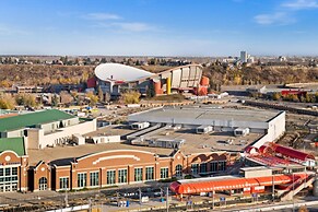 Modern Calgary Apartments - Calgary 1320 1St SE 1503 P4 2Bd 2bath