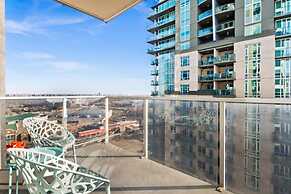Modern Calgary Apartments - Calgary 1320 1St SE 1503 P4 2Bd 2bath