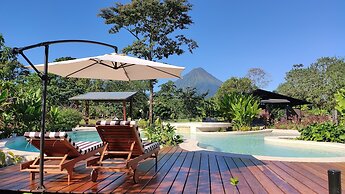 Arenal Glamping