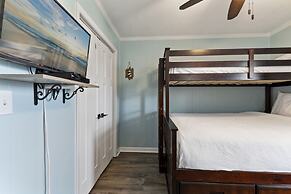 Ocean Pier Beach-view Condos