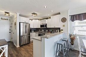 Ocean Pier Beach-view Condos