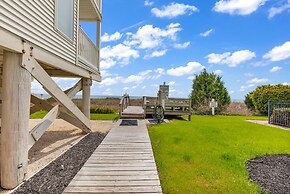 Ocean Pier Beach-view Condos