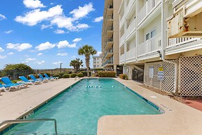 Ocean Pier Beach-view Condos