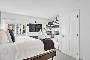 RA Suites by DesignedVR