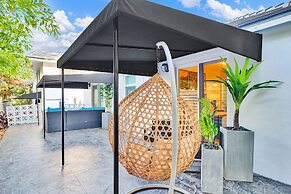 RA Suites by DesignedVR